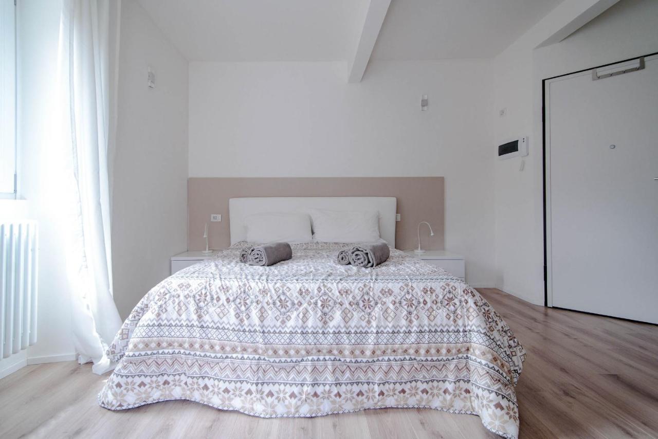 Laglio Apartment Above George Luaran gambar