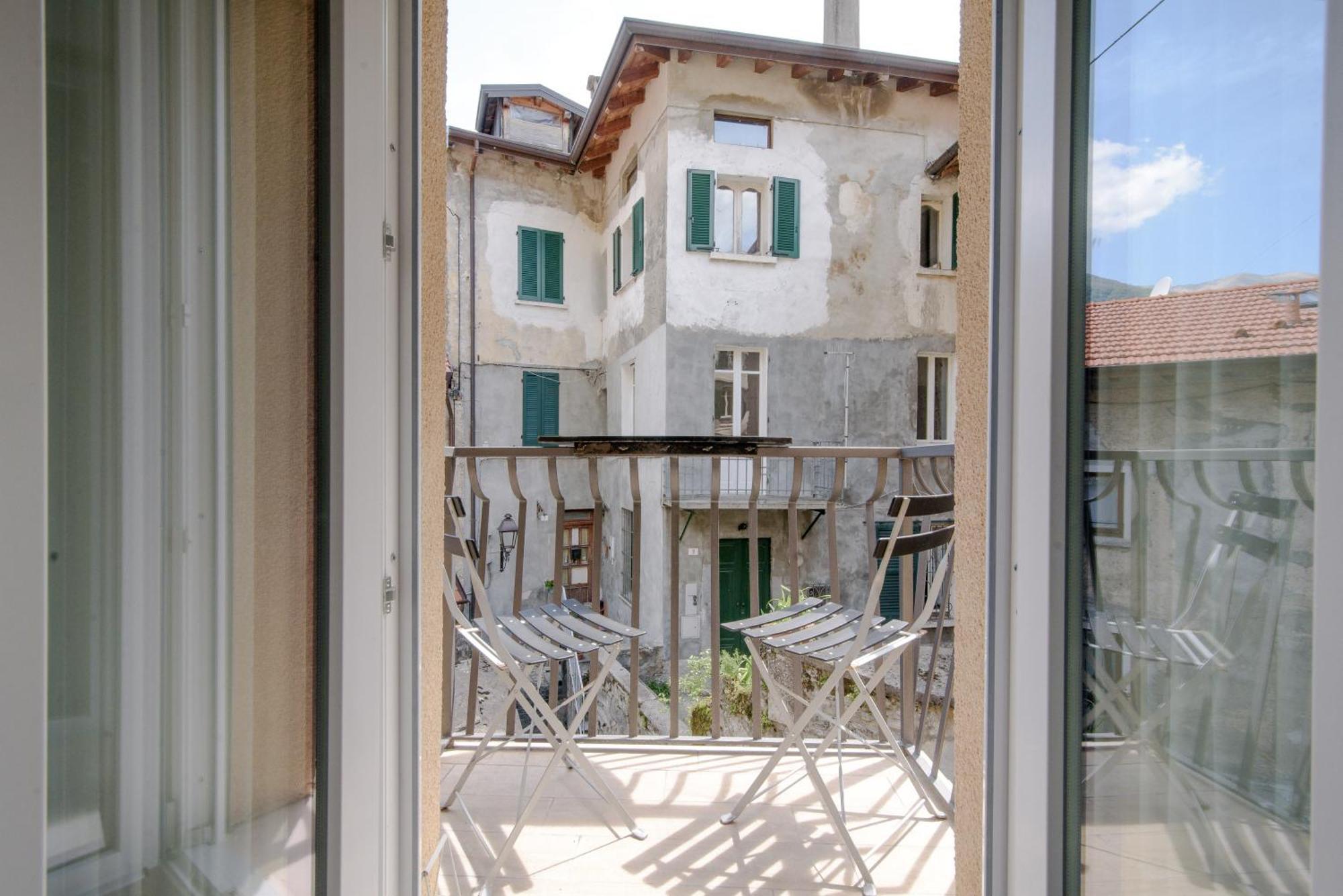 Laglio Apartment Above George Luaran gambar