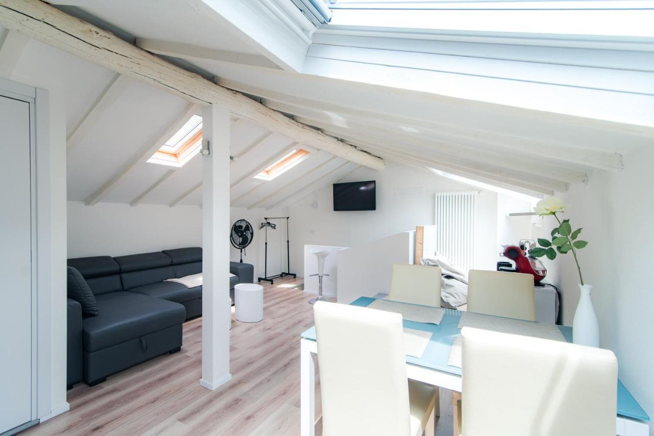 Laglio Apartment Above George Luaran gambar