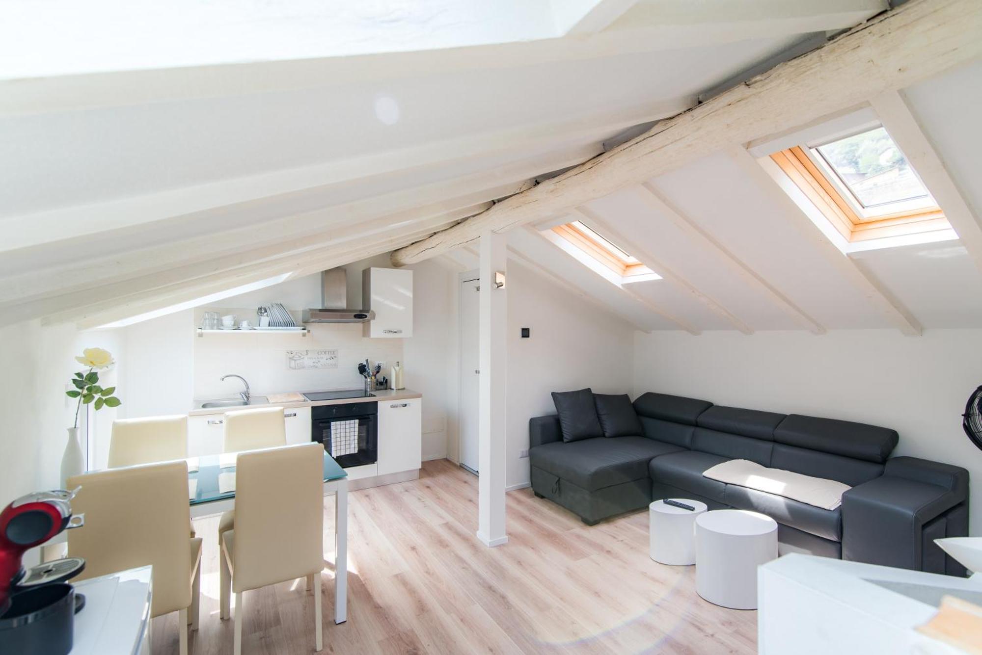 Laglio Apartment Above George Luaran gambar